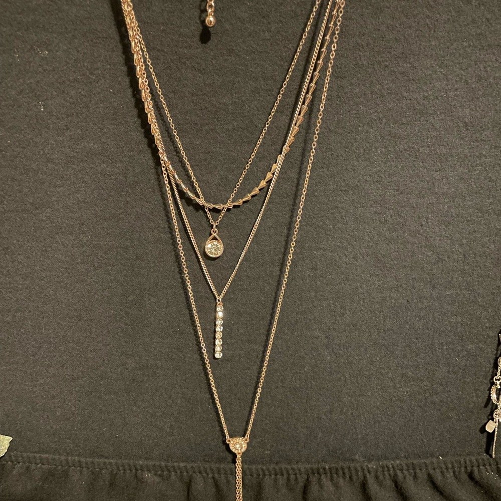 Layered rose gold necklace